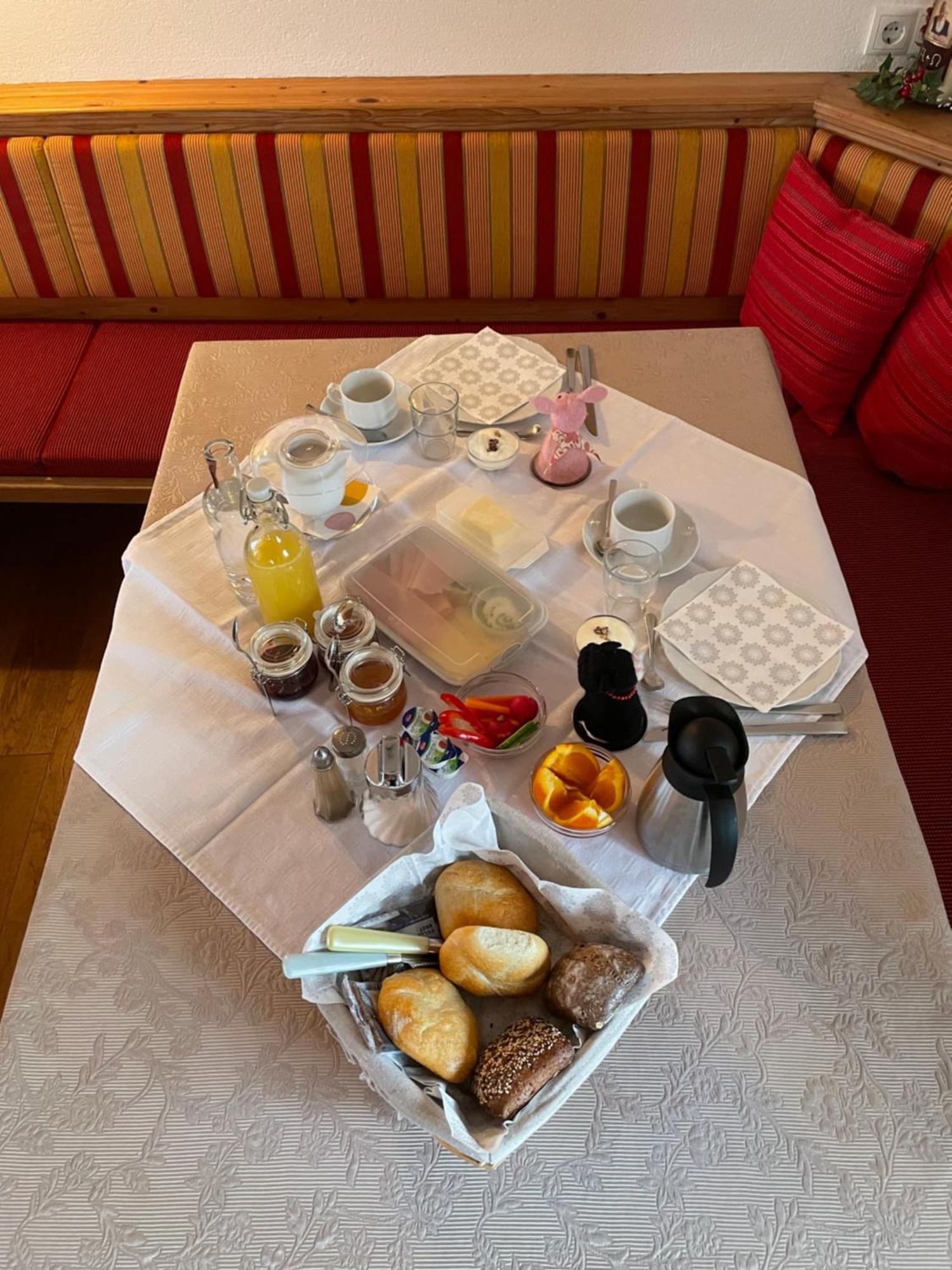 Haus Hager Bed & Breakfast Schlitters Eksteriør bilde